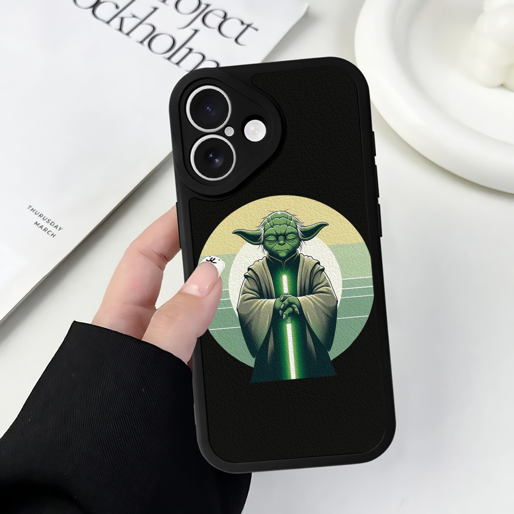 （画像用） スター・ウォーズ Star Wars 【iPhone 16シリーズ対応】シリコンスマホケース（レザー調） 材質：シリコン